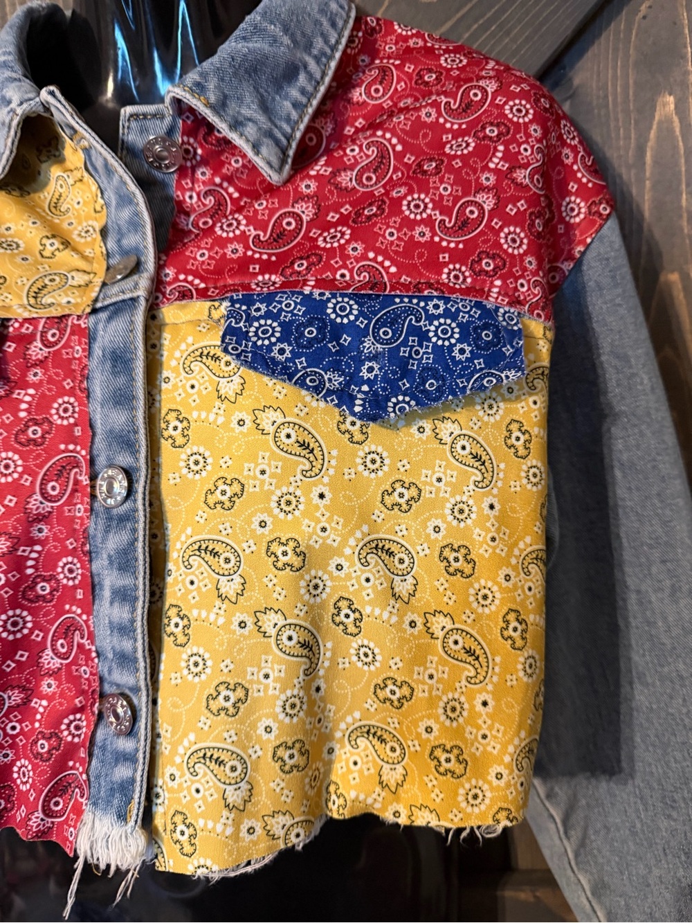 Bandana Patchwork Cropped Denim Jacket - Multicolor - Picture 3 of 8